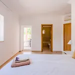 Casa Rosa1 At Boavista Lagos