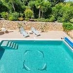 Casa Rosa1 At Boavista Villa *