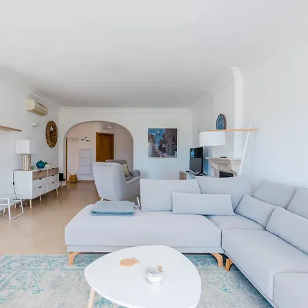 Casa Rosa1 At Boavista Lagos