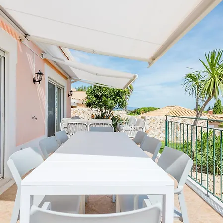 Casa Rosa1 At Boavista Villa Lagos