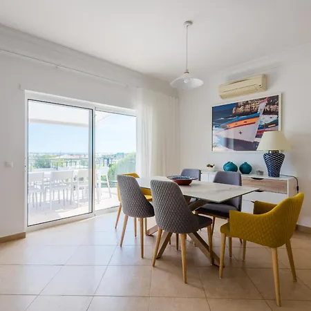 Casa Rosa1 At Boavista ラゴス