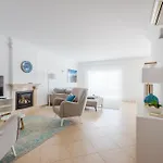 Casa Rosa1 At Boavista Lagos