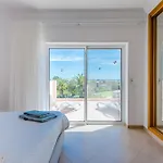 Casa Rosa1 At Boavista *